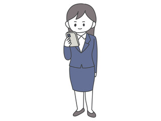 スマホをいじる若いスーツ姿の女性