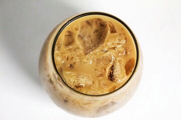 a glass of iced coffee