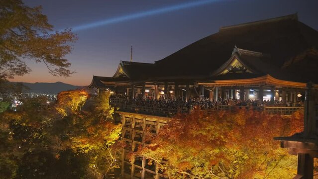 kyoto KIYOMIZUDERA autumn night
