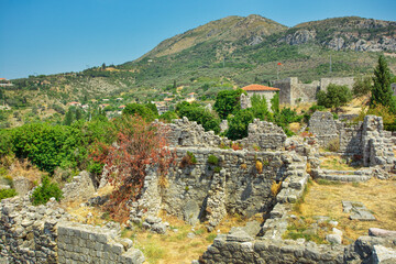 Fototapeta na wymiar Streets, houses, ruins and fortress walls of the old town Bar. Europe. Montenegro
