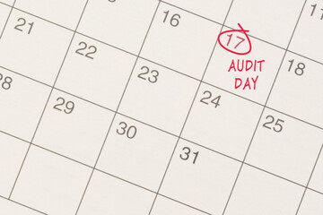 Red circle mark on the calendar at 17 for reminder of Audit Day.