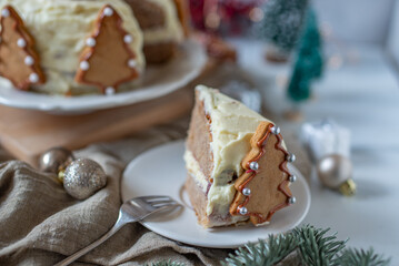 Festive Christmas gingerbread cake 