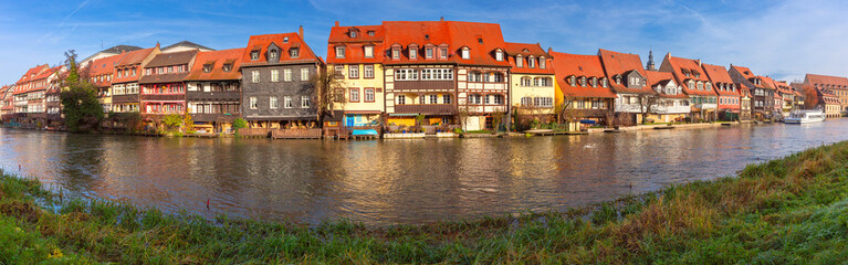 Naklejka premium Panorama of Little Venice in Old town of Bamberg in sunny winter day, Bavaria, Germany