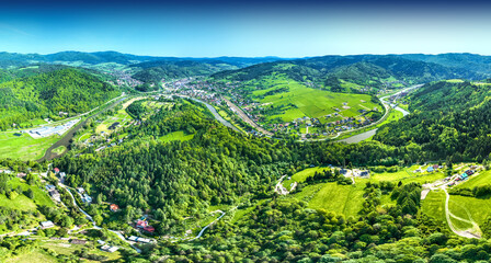 Lot nad Zapopradziem w Muszynie wiosną. Piękne, wiosenne krajobrazy. © rogozinski