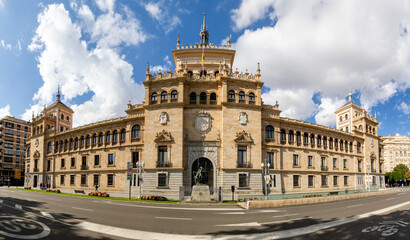Obraz premium Valladolid, Spain - October 13, 2023: Views of the different buildings surrounding the Plaza de Zorilla in the historic city center of Valladolid, Spain