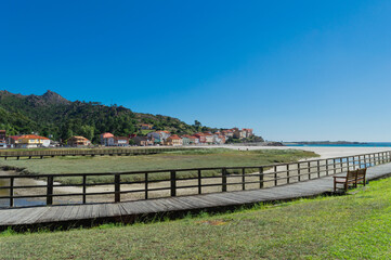 wooden walkway