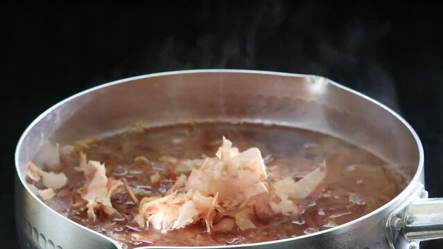 和食の出汁　かつお出汁