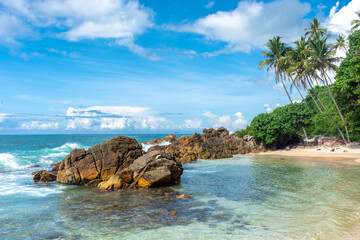 Obraz premium Beautiful Indian Ocean coastline on the island of Sri Lanka, Mirissa.
