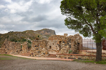 Fototapeta na wymiar Castle ruins at Castelmola, Sicily, Italy