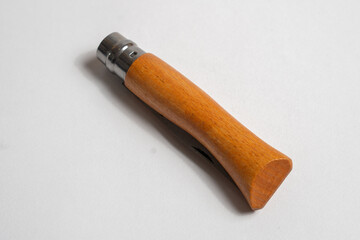 Taschenmesser aus Holz