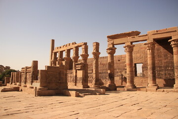 Obraz premium Temple de Philae (Assouan Egypte) colonnades