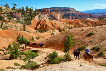 Tourists at the Horse Trail in the Bryce Canyon National Park. Utah USA