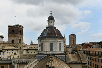 Fototapeta na wymiar Saint Lawrence Cathedral - Genoa, Italy