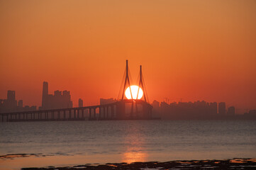Naklejka premium sunrise over the pier 