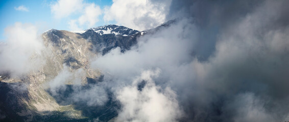 Orage sur le Monte Bellino, Vall&eacute;e de Bellino, Pi&eacute;mont, Italie