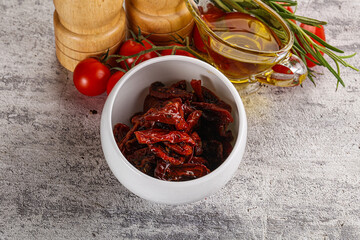 Homemade dry tomatoes with oil