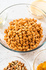 Pumpkin spice fudge with pecans