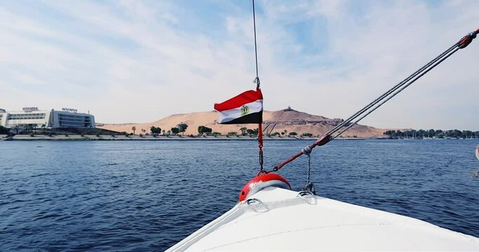 Boat with Egyptian flag on Nile 