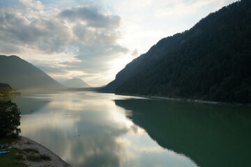 Abendstimmung am Sylvensteinspeicher