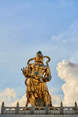 Guardian statue kek lok si temple penang
