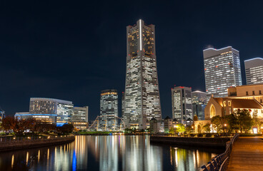 Fototapeta premium 横浜 みなとみらいの夜景