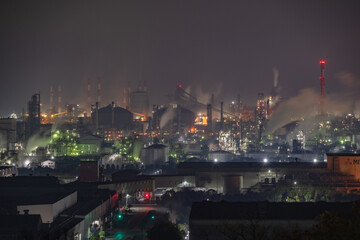 Fototapeta na wymiar 日本の岡山県倉敷市のとても美しい工場の夜景