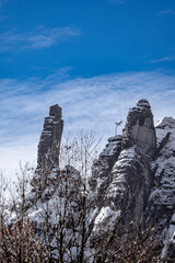 Klettergipfel Torstein in der Sächsischen Schweiz im Winter 2
