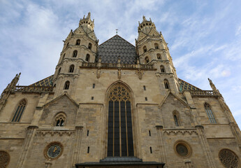 Fototapeta premium St. Stephen's Cathedral aka Stephansdom with Blue Sky Background in Vienna, Austria