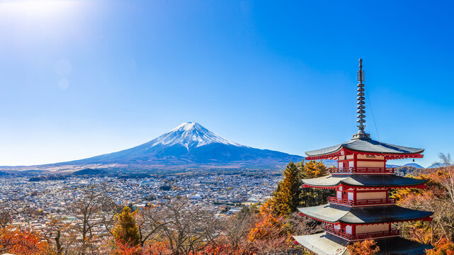 Panorama view of Chureito Red Pagoda is a five-story pagoda with a beautiful backdrop of Mount Fuji, a popular and famous place considered a symbol of Japan.