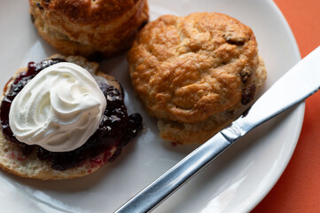 Jam Scones With Cream
