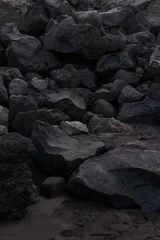 Glasbilder Kanarische Inseln black rocks on the beach