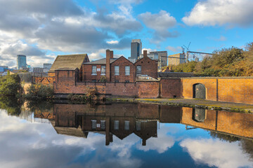 Obraz premium Brick house by the water