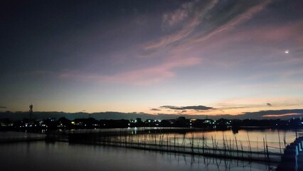 Fototapeta premium Malabon at dawn in a cold December morning
