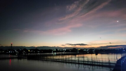 Fototapeta premium Malabon at dawn in a cold December morning