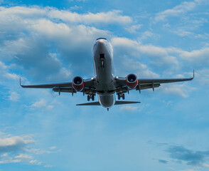 a Commercial Jet plane prepare to landing at the airport.