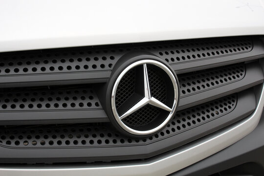 Vinnytsia, Ukraine; December 05, 2023. Radiator Grille Mercedes Benz Sprinter. Mercedes Sprinter emblem. Mercedes Sprinter logo.