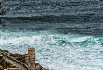 La fuerza del mar contra la costa de Galícia