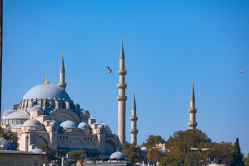 Fototapeta na wymiar Suleymaniye Mosque view from Eminonu district of Istanbul