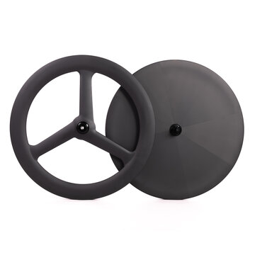 Carbon bicycle wheels. Competition bike