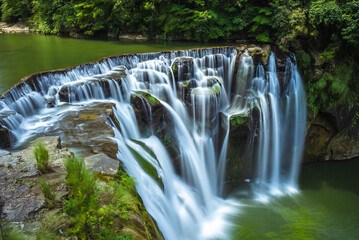 Fototapeta premium Shifen Waterfall in new taipei city, taiwan
