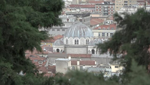 Panoramic view of the city of Trieste, Italy, video s-log