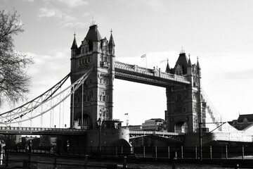 Fototapeta na wymiar tower bridge London in 2000