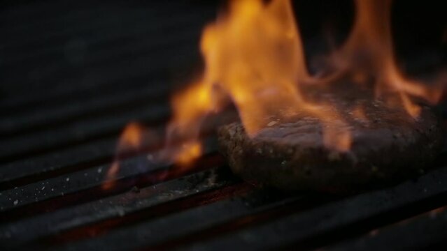 hamburguesa en la parrilla
