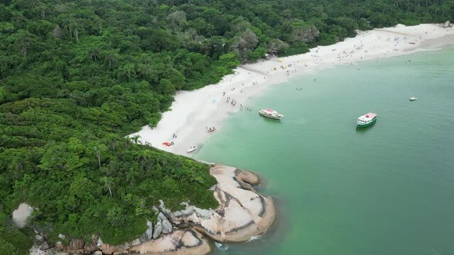 Barcos Turismo Ilha Campeche Florian&oacute;polis Natureza Drone Praias Ecoturismo Preserva&ccedil;&atilde;o Ambiental Aventura Belezas Naturais Mergulho Santa Catarina Marinha Trilhas Passeios Patrim&ocirc;nio Natural Riqueza