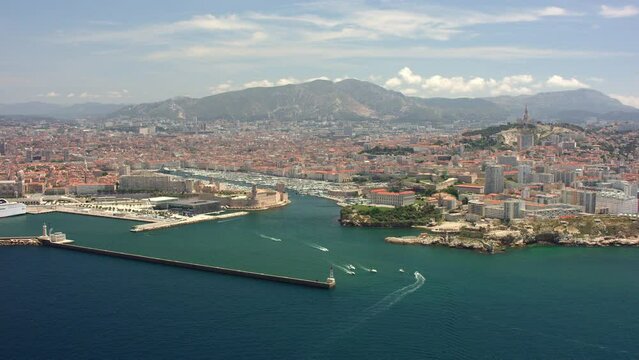 Marseille vue a&eacute;rienne vieux port