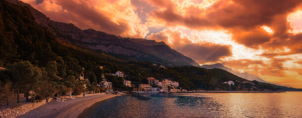 Brela resort, Makarska riviera, Dalmatia, Croatia, Europe, amazing sunset view - obrazy, fototapety, plakaty