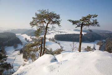 Petersgrat bei Joditz mit Saaleschleife im Winter - Oberfranken