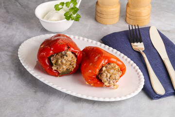Stuffed bell pepper with minced meat and rice