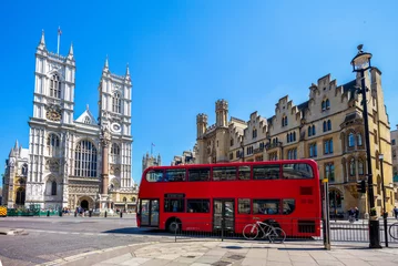 Afwasbaar Fotobehang Londen rode bus street view of london, uk