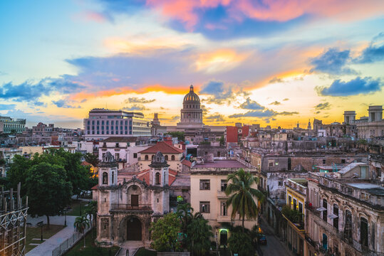 Fototapeta skyline of Havana (Habana), capital of Cuba